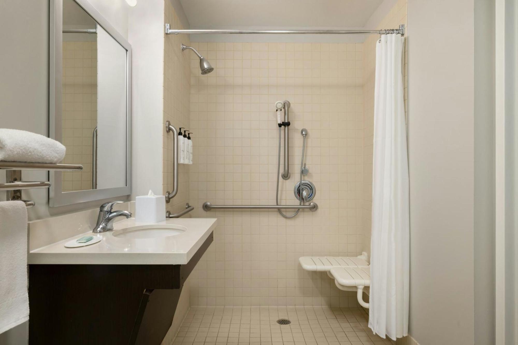 Towneplace Suites By Marriott Alexandria Kültér fotó