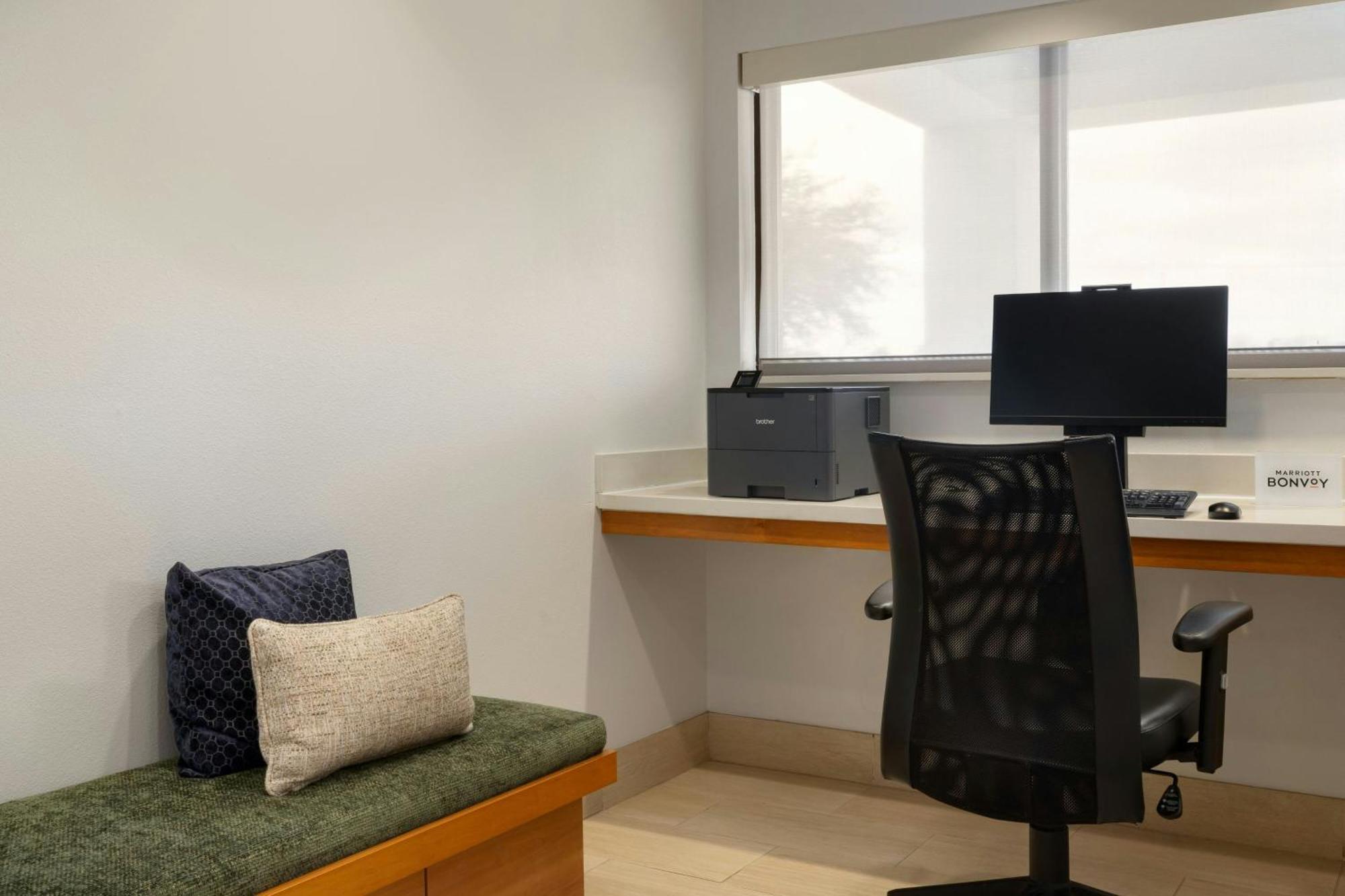 Towneplace Suites By Marriott Alexandria Kültér fotó